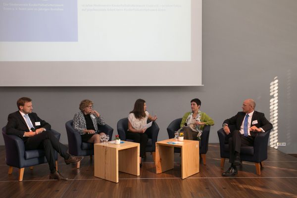 Diskussionsrunde im Hotel Franz in Essen